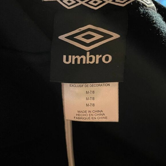 Nwt Umbro Black Zip Sweatshirt Girls 7-8 - Picture 4 of 6